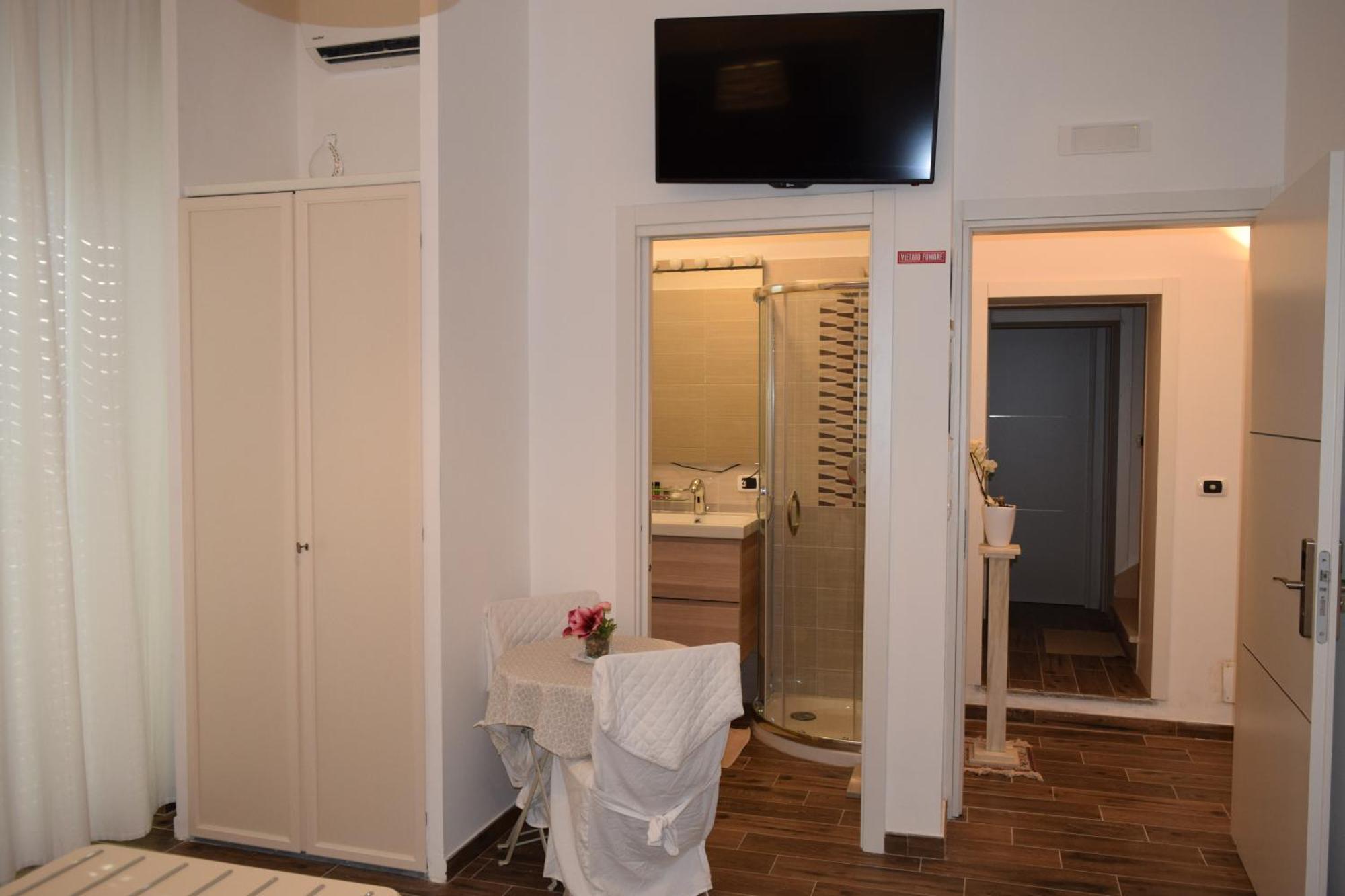 Domus Al Corso Con Servizio B&B Canosa di Puglia Exterior foto