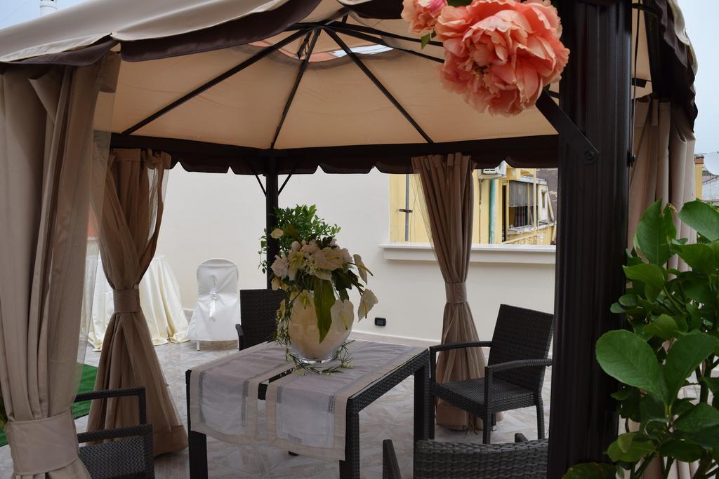 Domus Al Corso Con Servizio B&B Canosa di Puglia Exterior foto